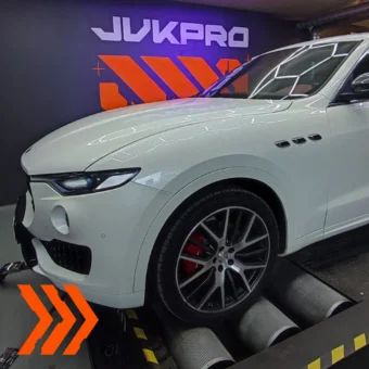 Maserati_Levante_30_